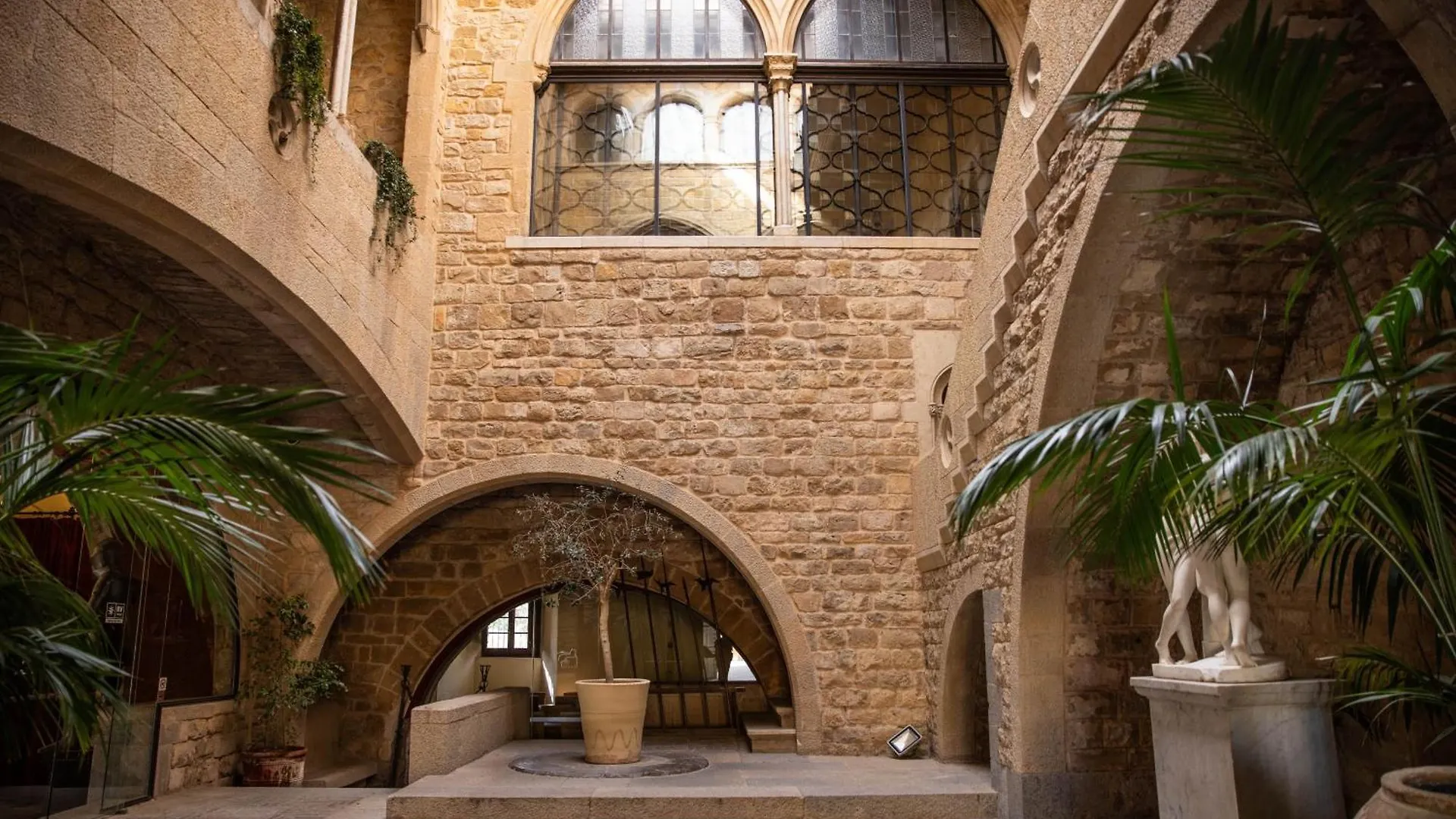 Rvhotels Palau Lo Mirador Torroella De Montgri 4*,  Spain